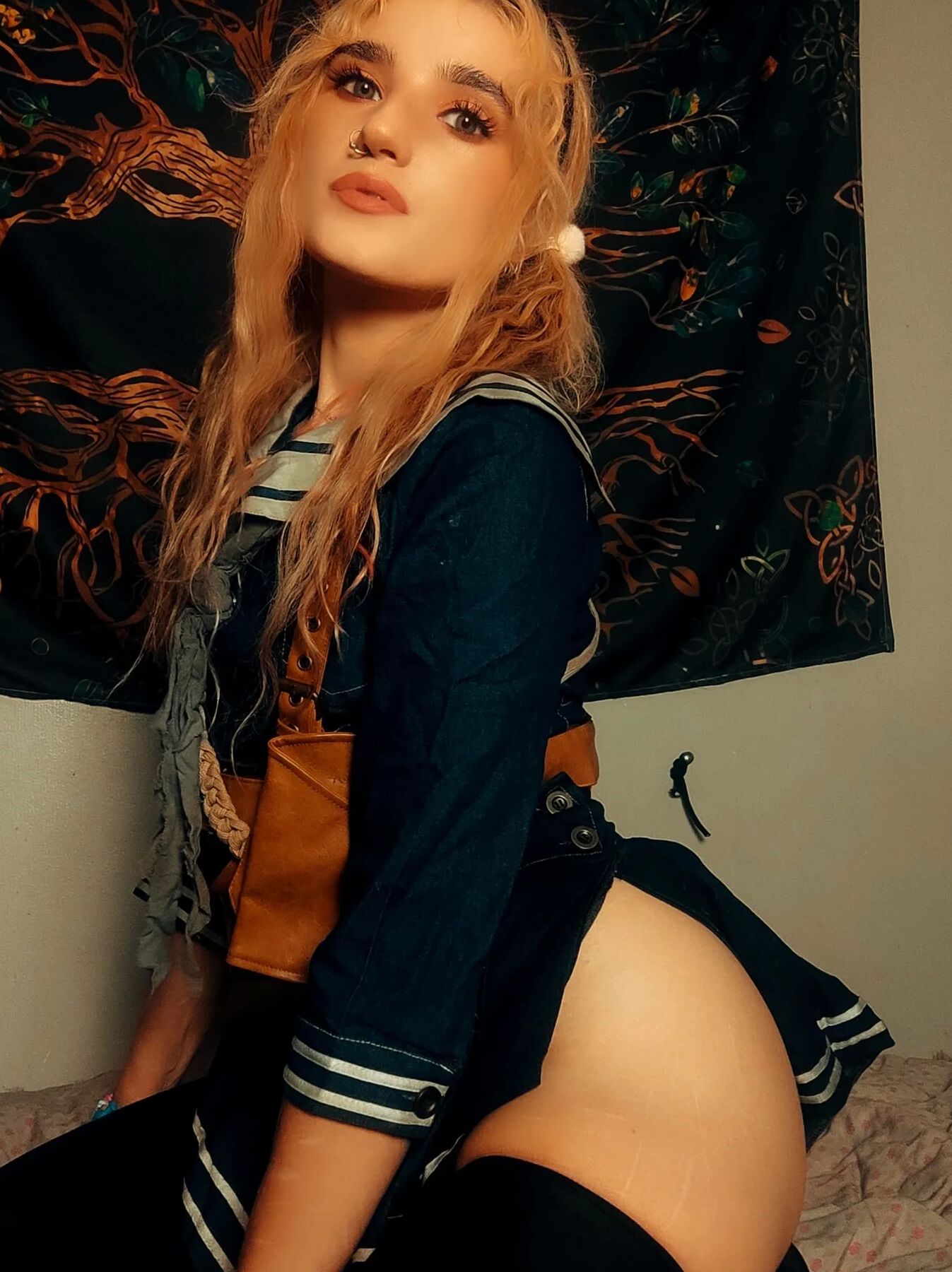 Babydoll cosplay strikes you like a sucker punch