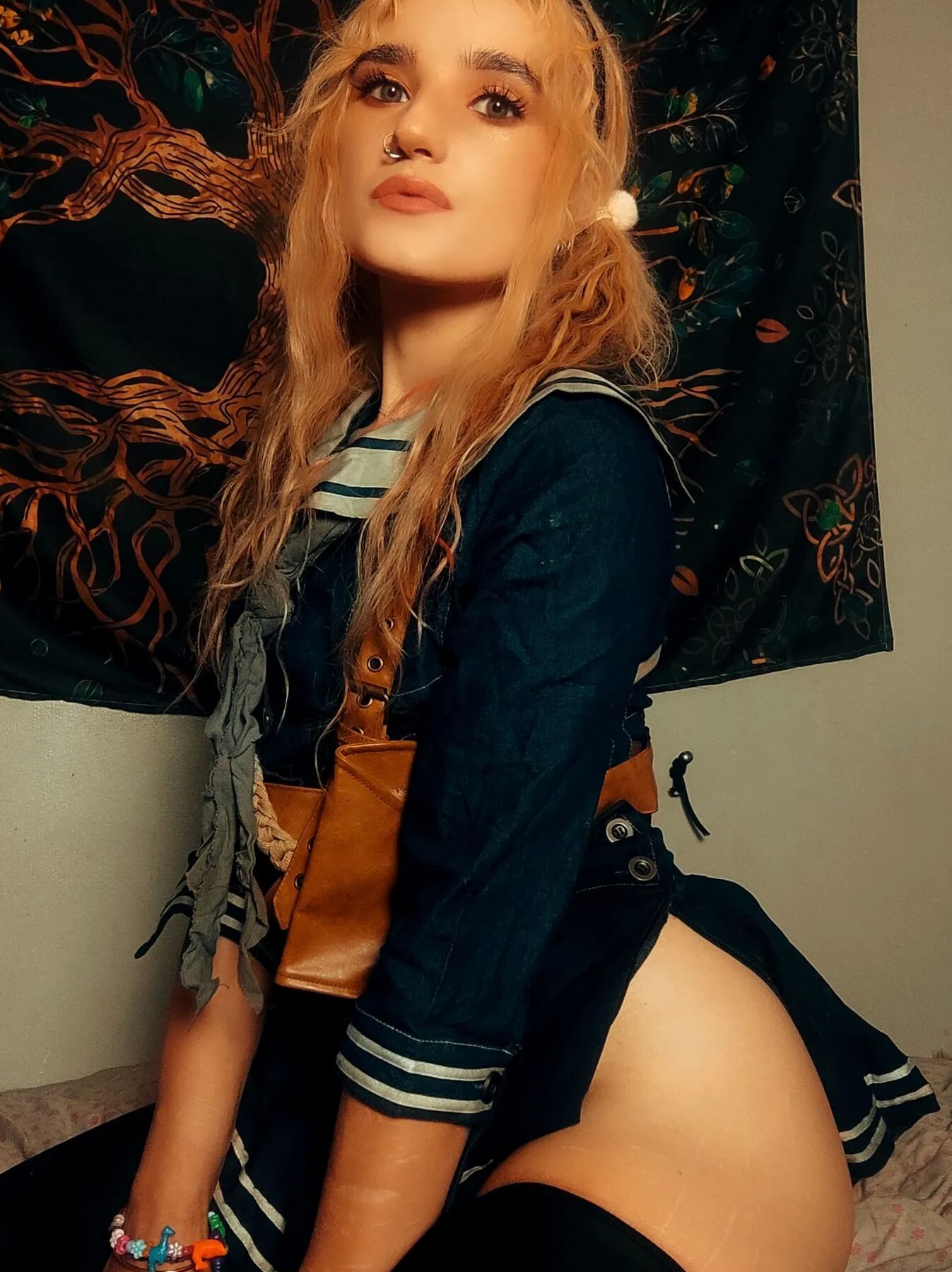 Babydoll cosplay strikes you like a sucker punch