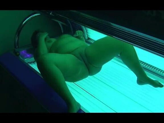 Tanning salon voyeur