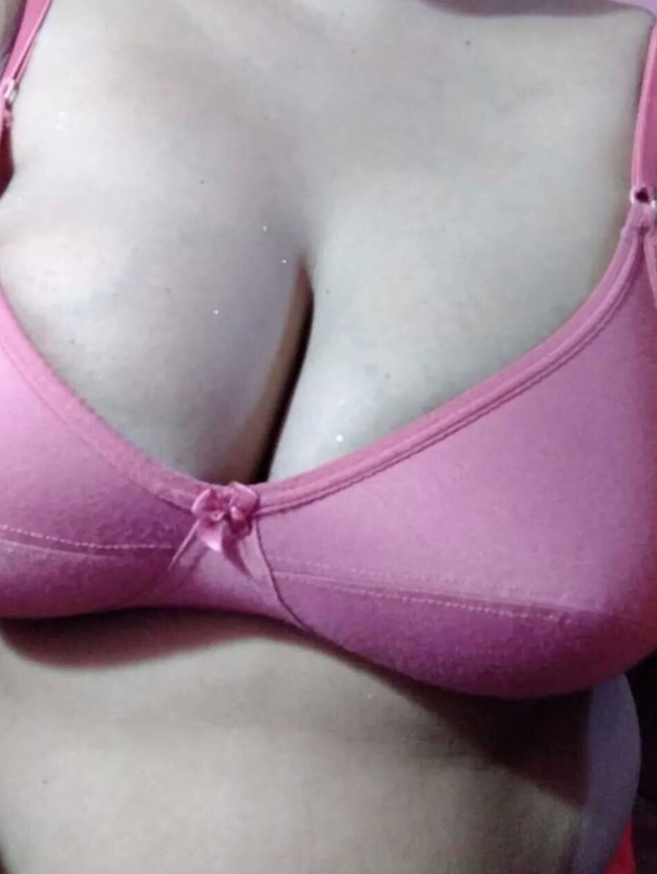 Bhabhi ki nude photo