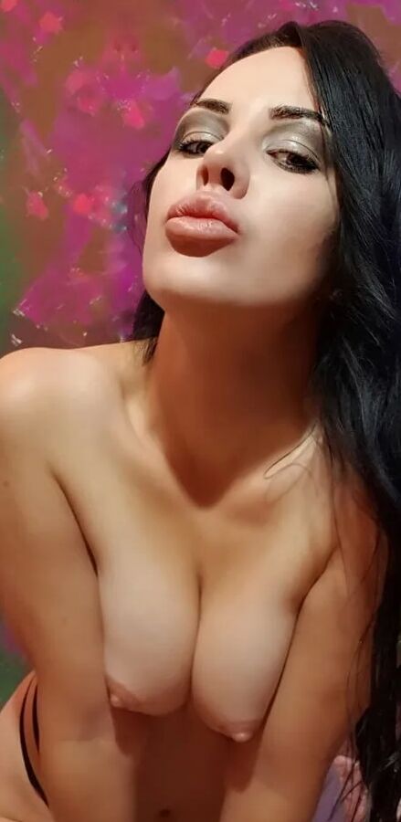 Brunette with a big booty in high heels