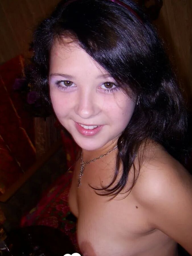 Hot party girl shows everything on camera