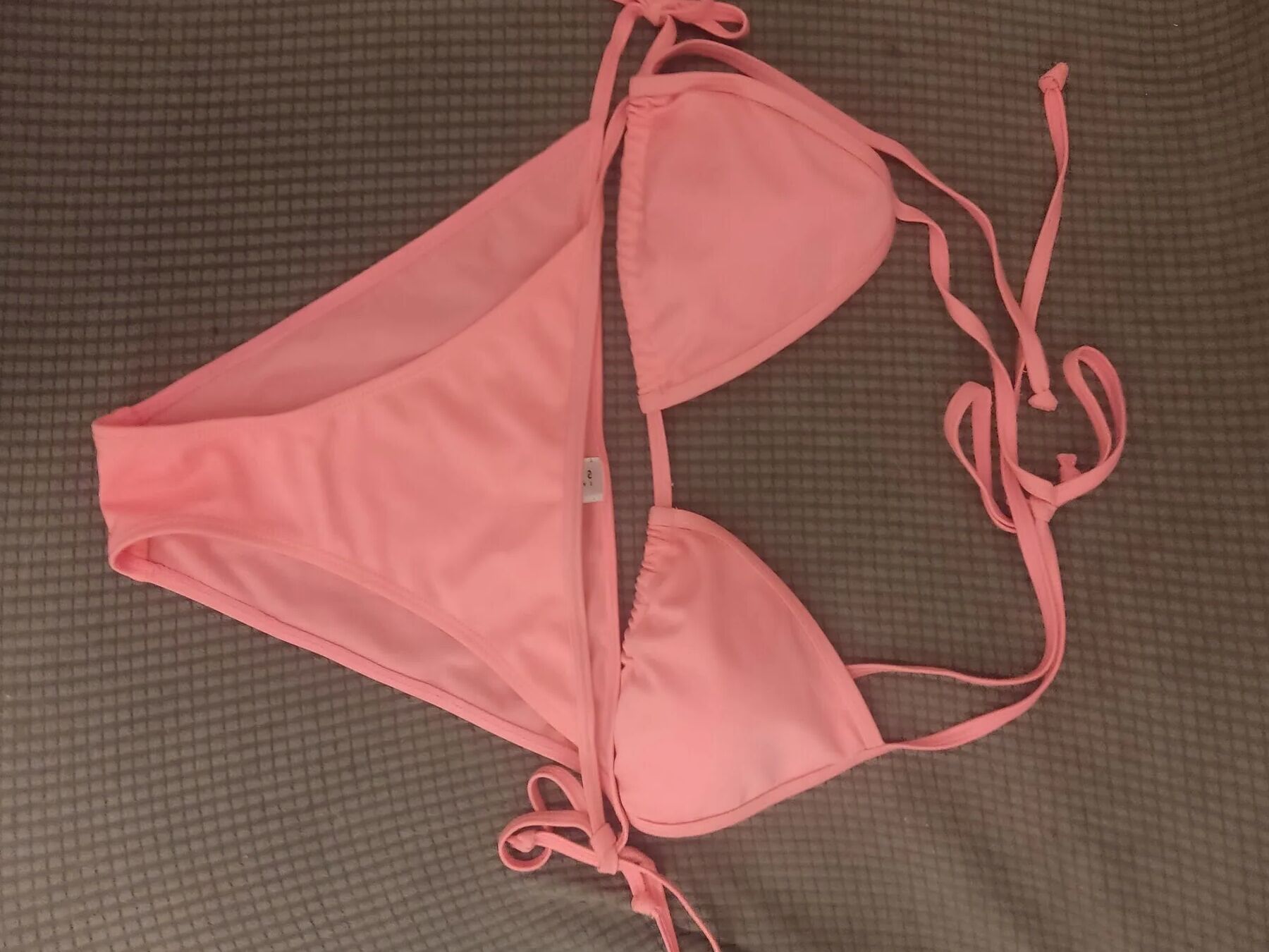 PANTIES AND USED WOMAN CLOTHES FOR SALE