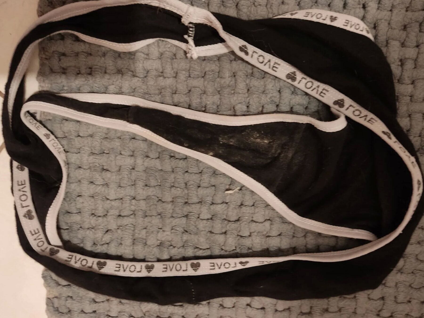 USED CLOTHES FOR SALE