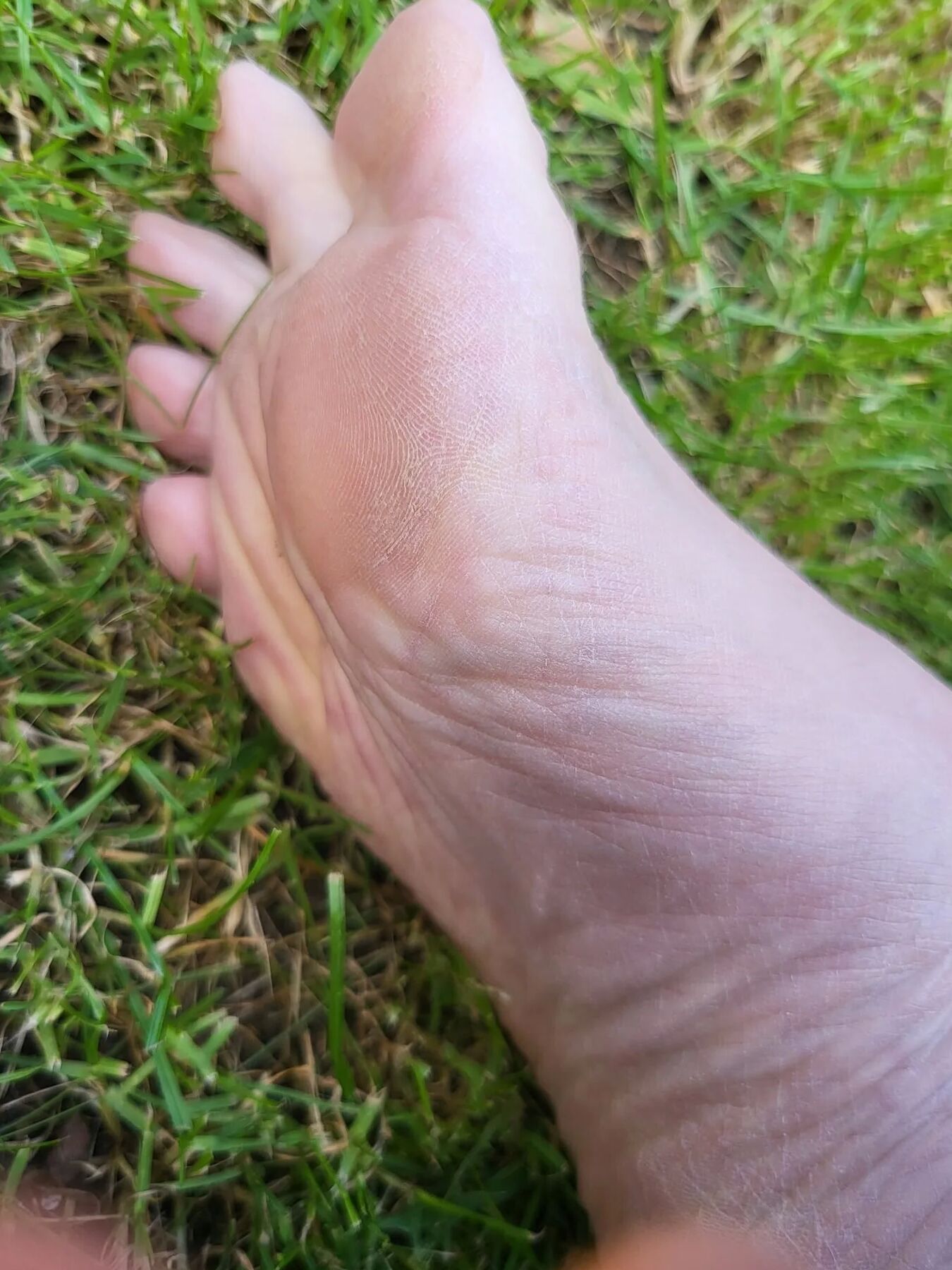 Merry Merida's unloved feet  Free Photos