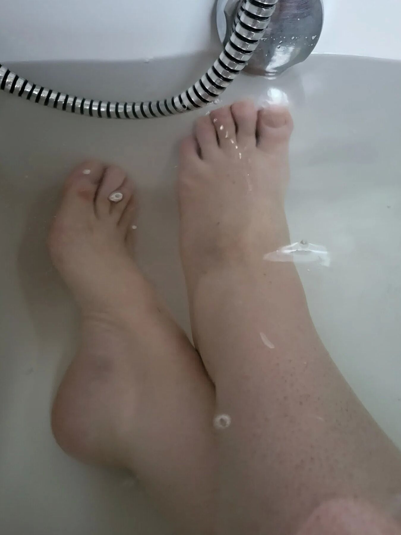 Merry Merida's unloved feet  Free Photos