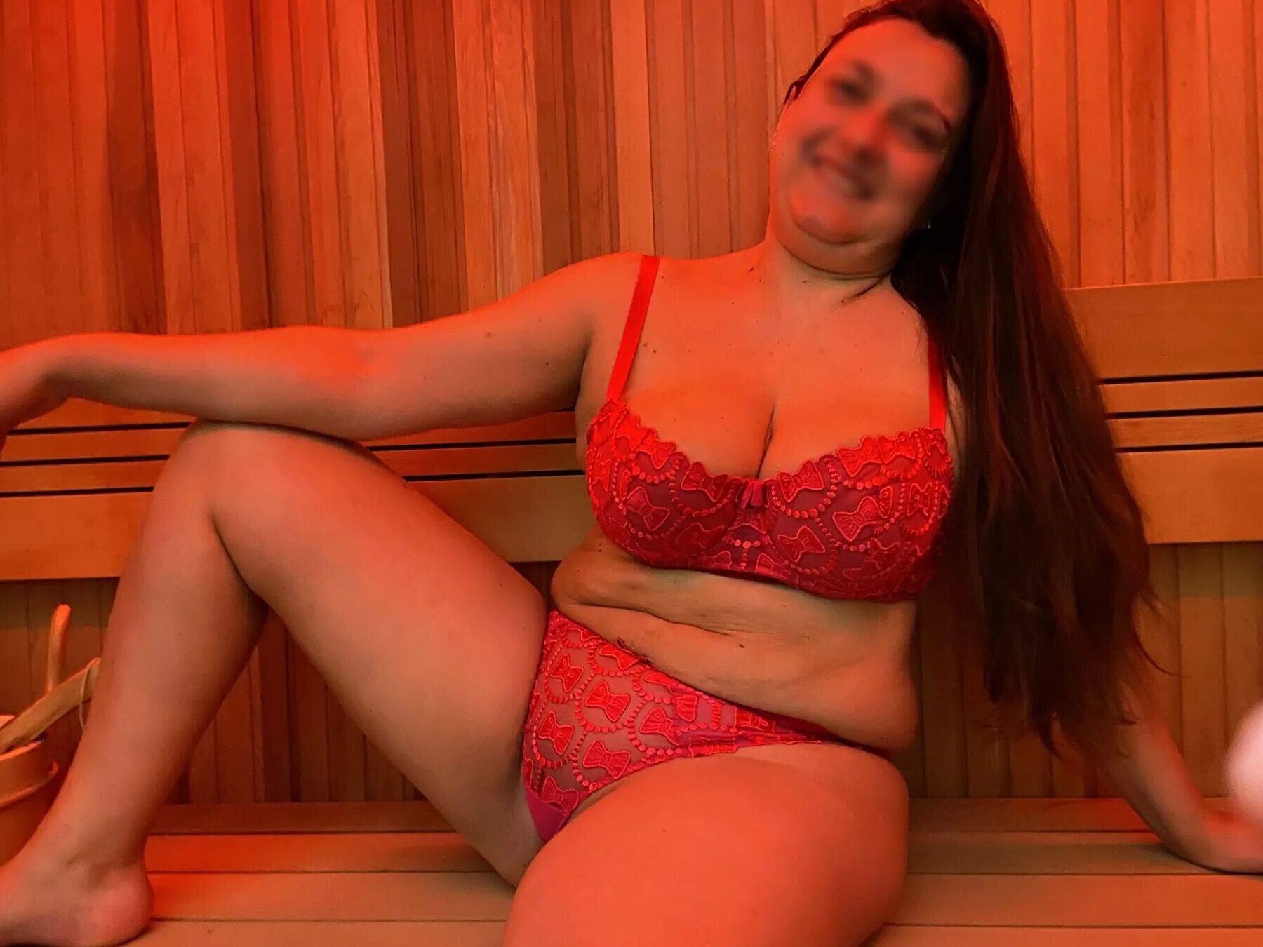 My body in the heat of the sauna