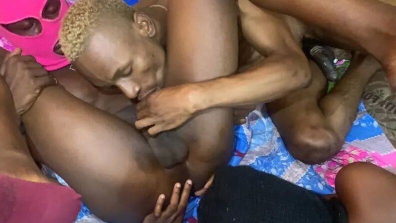 Bisexual threesome!