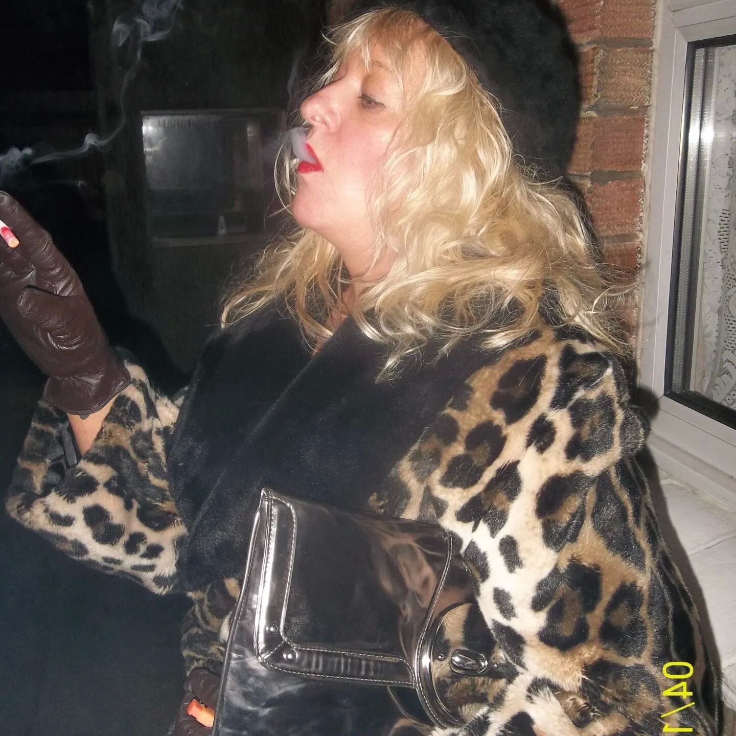 SHIRLEY SLUT 290