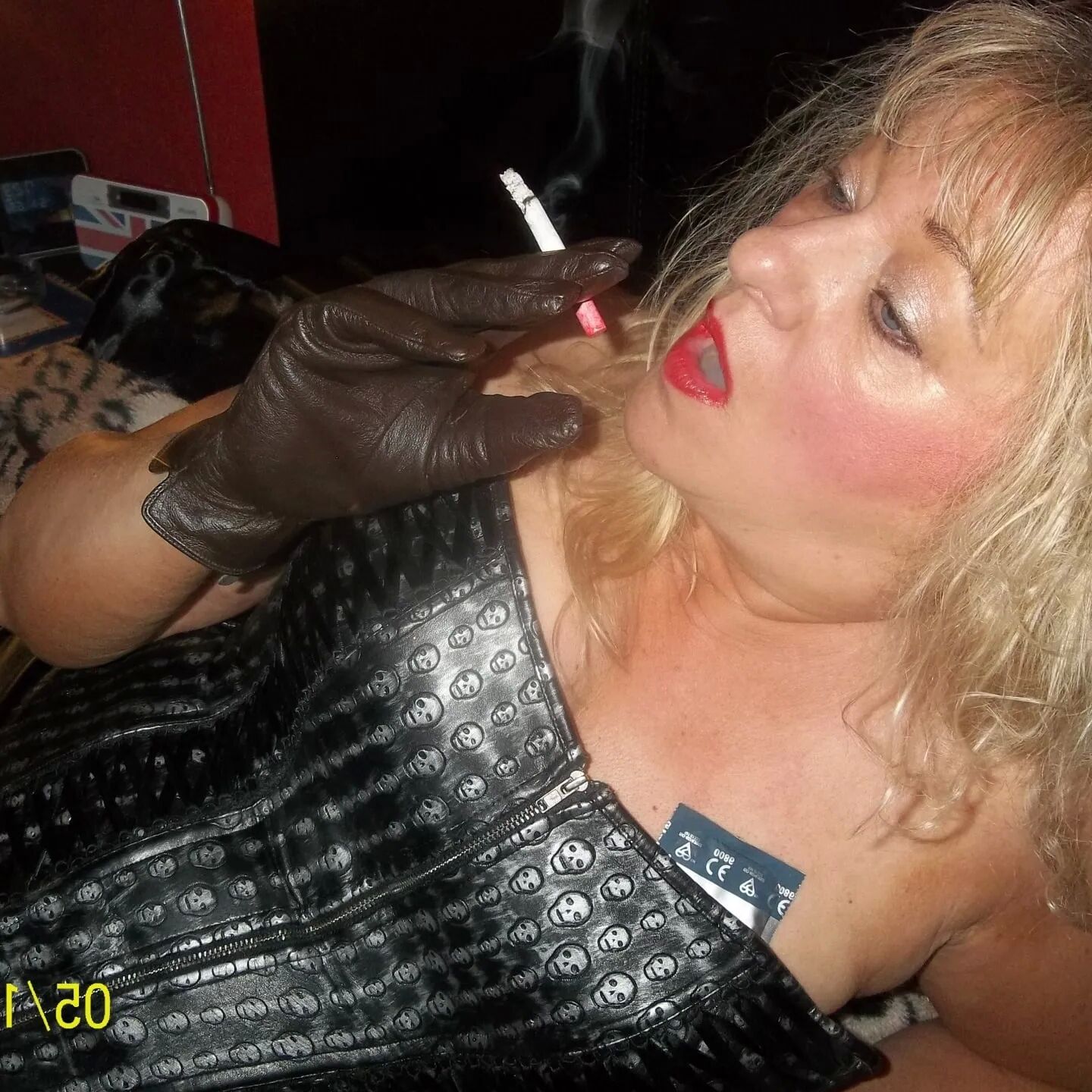 SHIRLEY SLUT 291