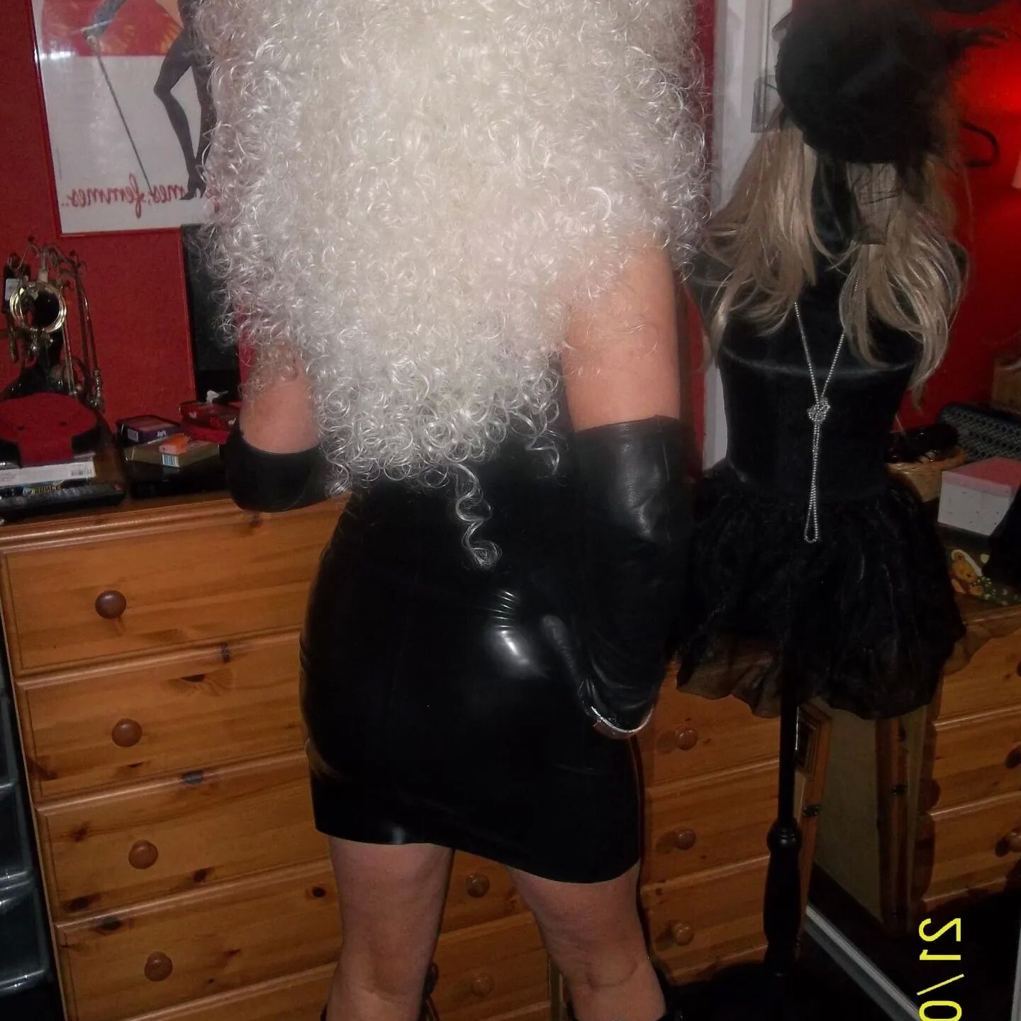 SHIRLEY SLUT 283