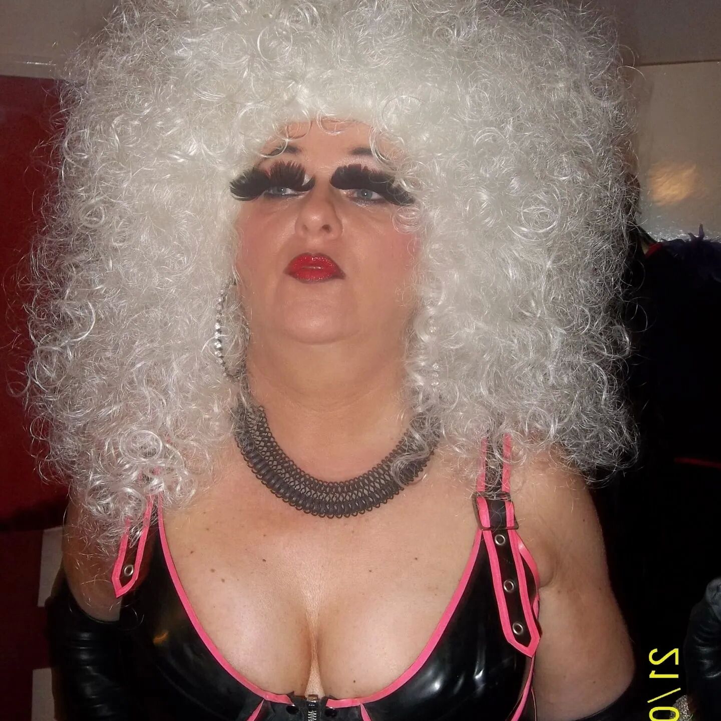 SHIRLEY SLUT 283