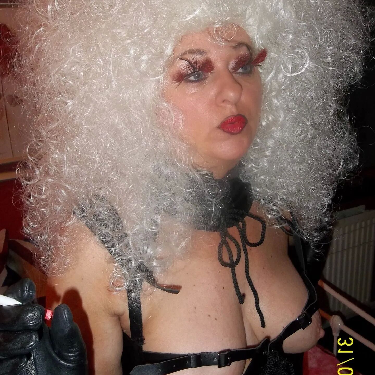 SHIRLEY SLUT 274