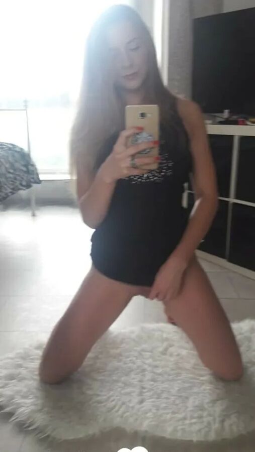 Irresistible collection of my ex-girlfriend's nude session