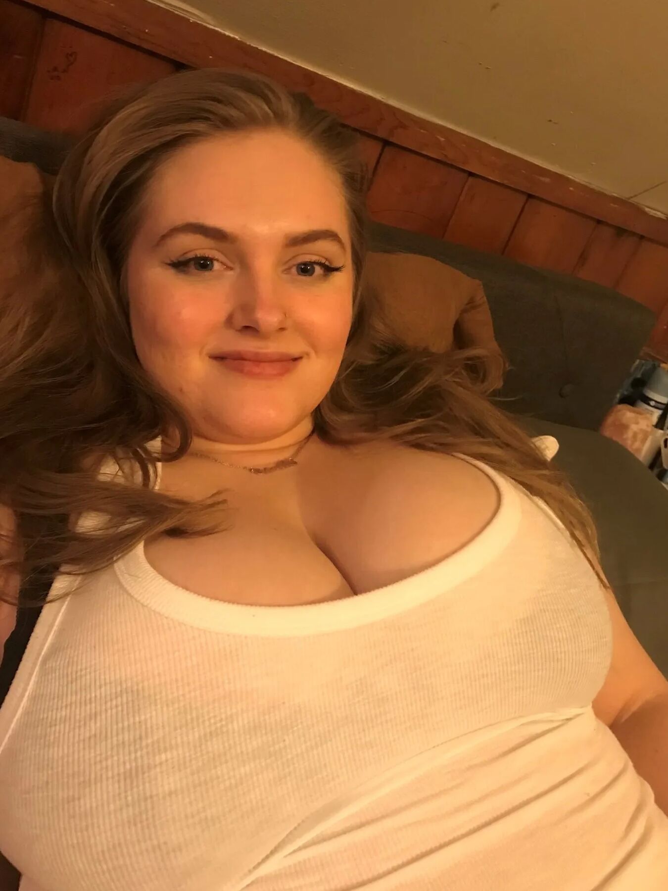 Sorority babe's nude photos at the frat house #1