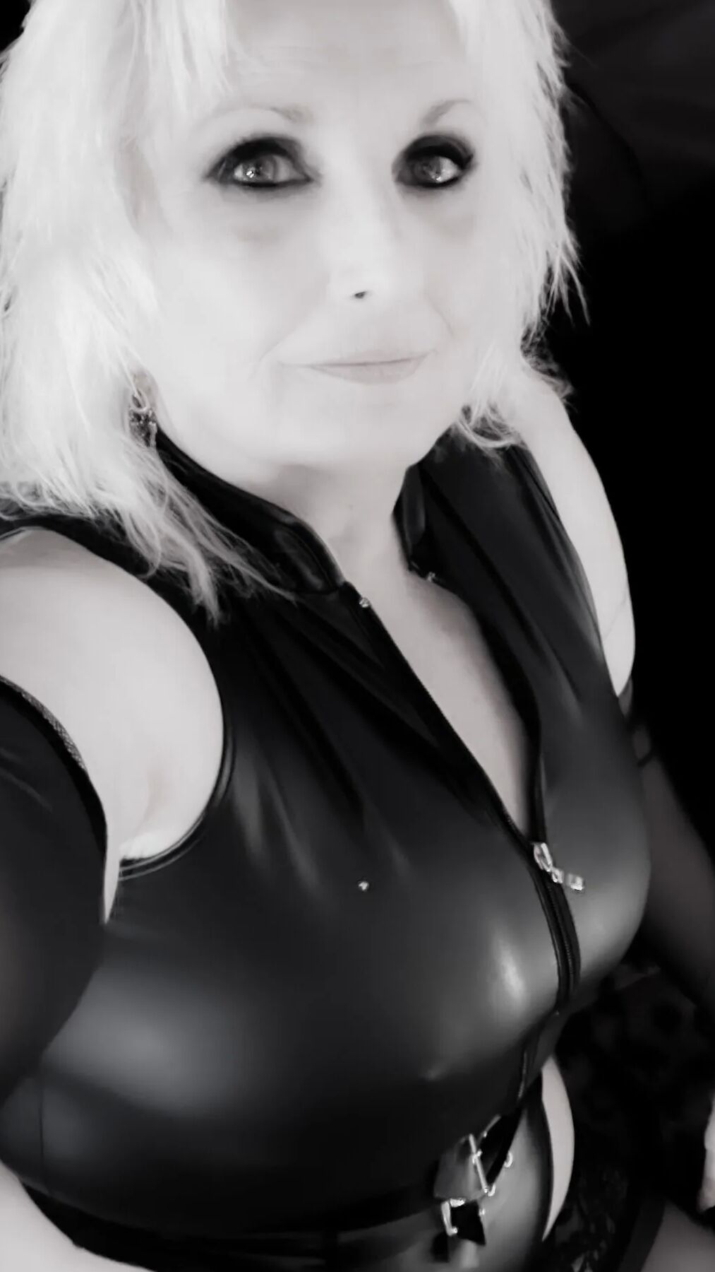 Miss Mae Free Photos