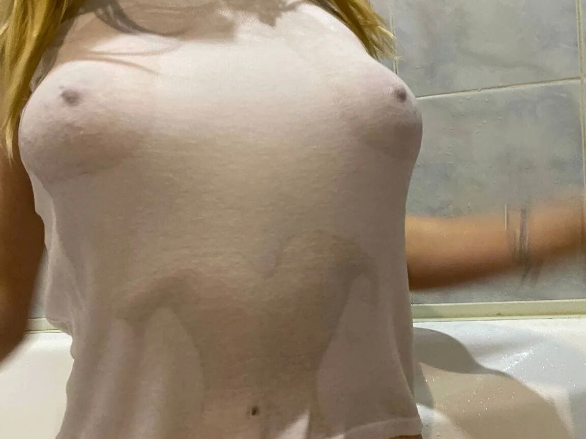 Follow me on OF for more hot stuff