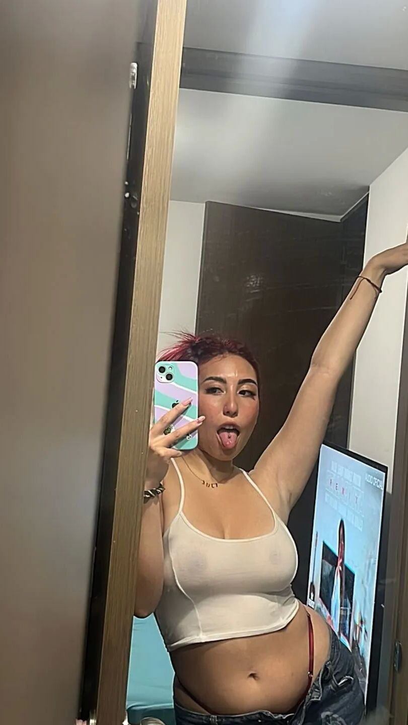 Juliana Free Photos