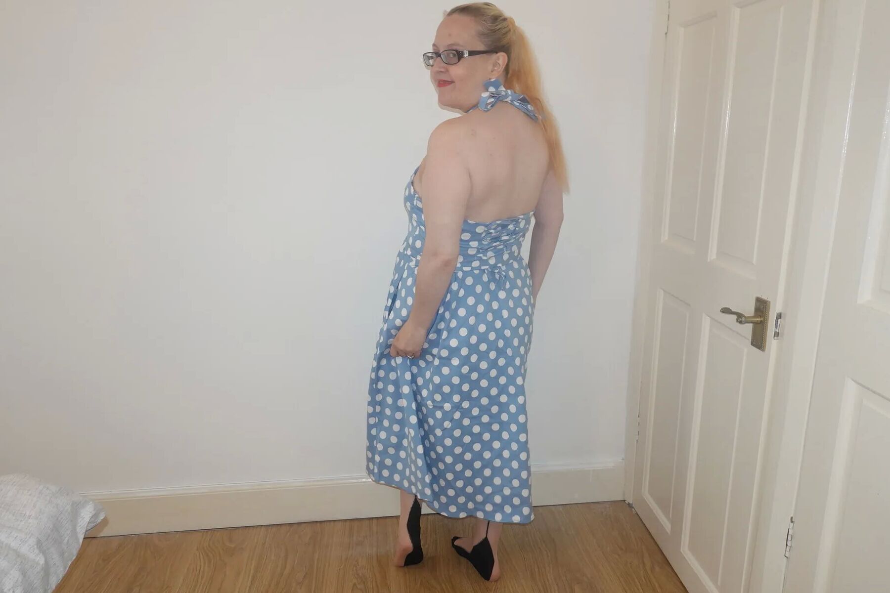 50's style dress with vintage nylon stockings