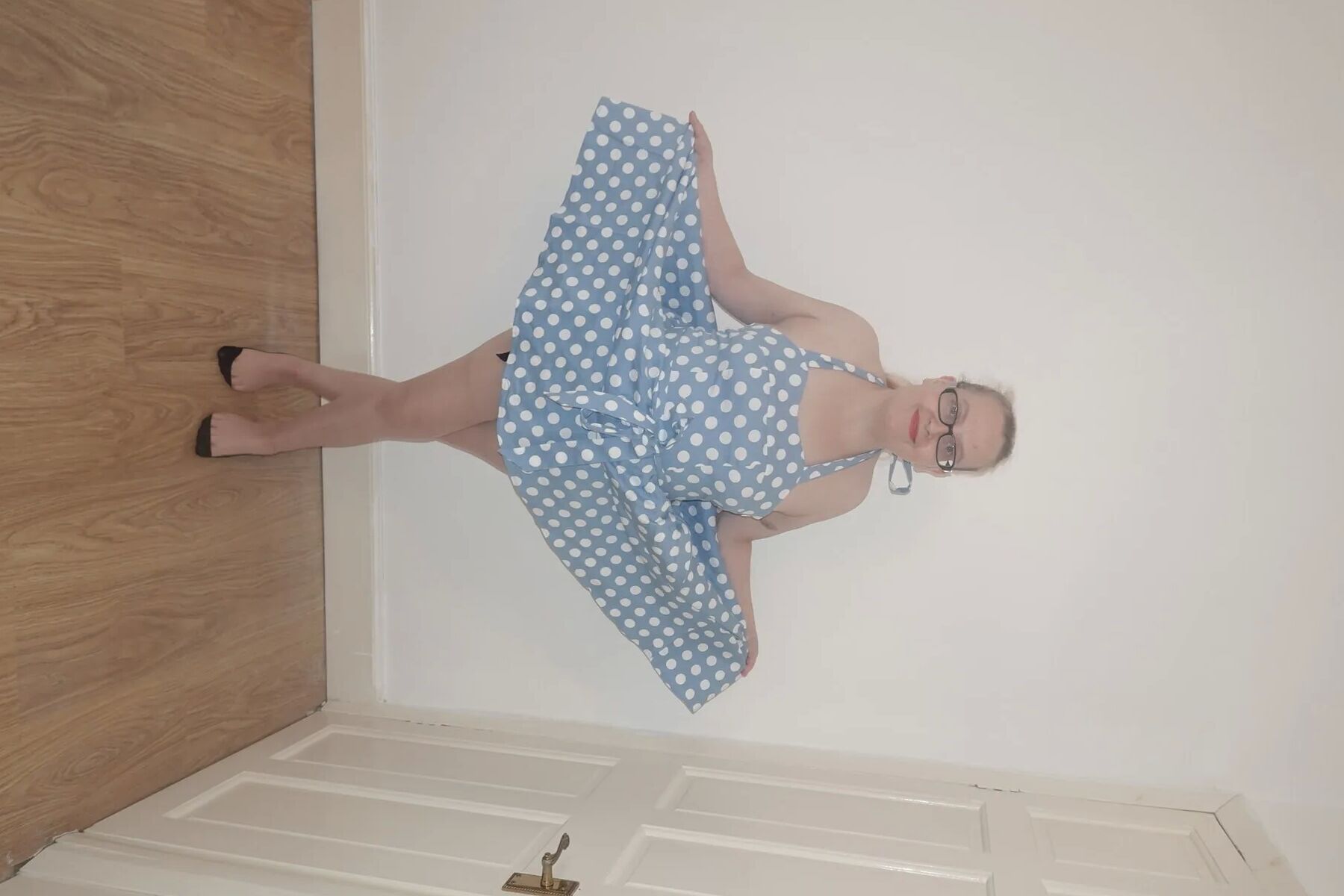 50's style dress with vintage nylon stockings