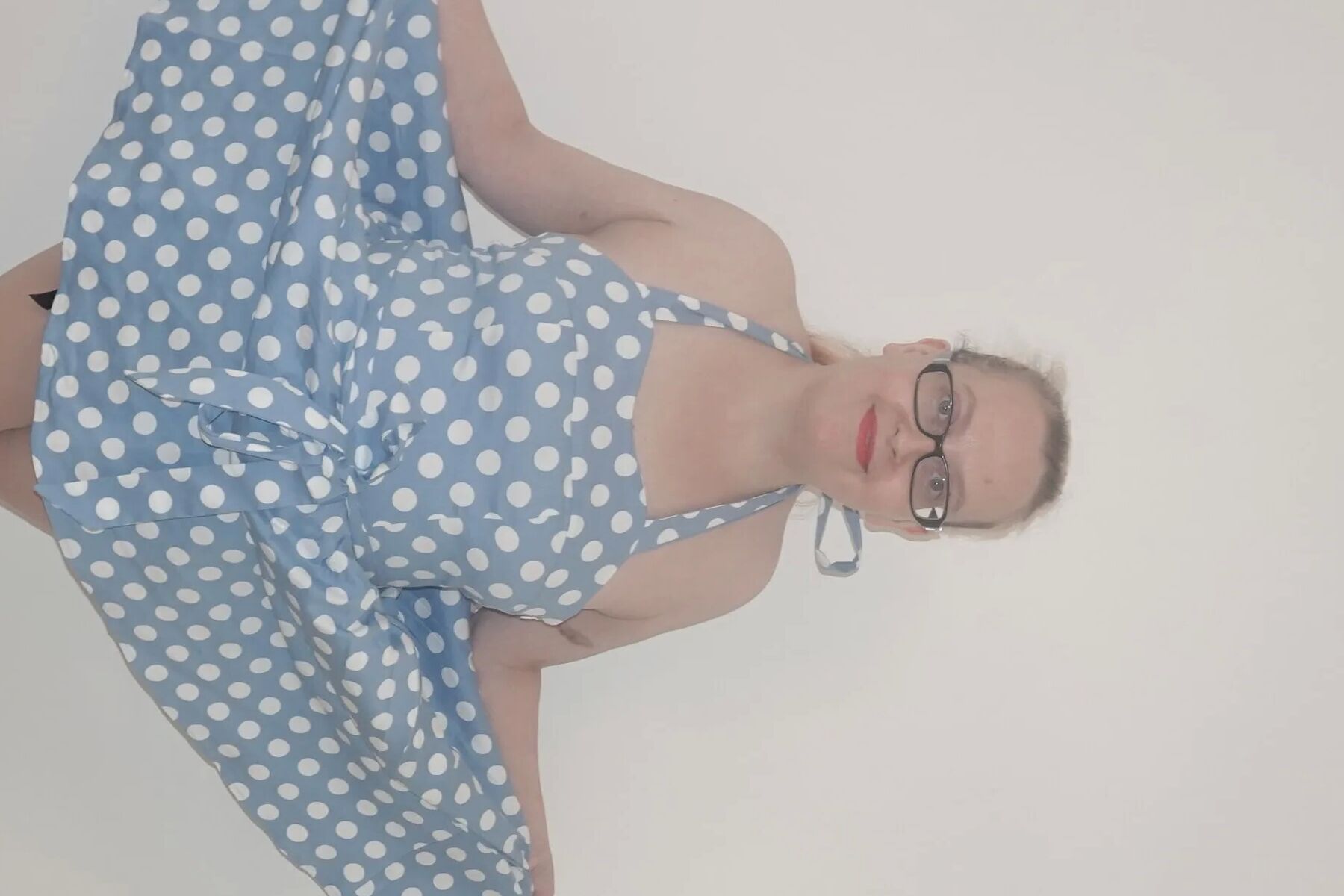 50's style dress with vintage nylon stockings
