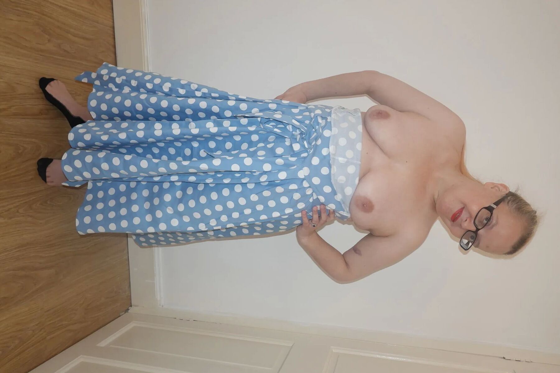 50's style dress with vintage nylon stockings