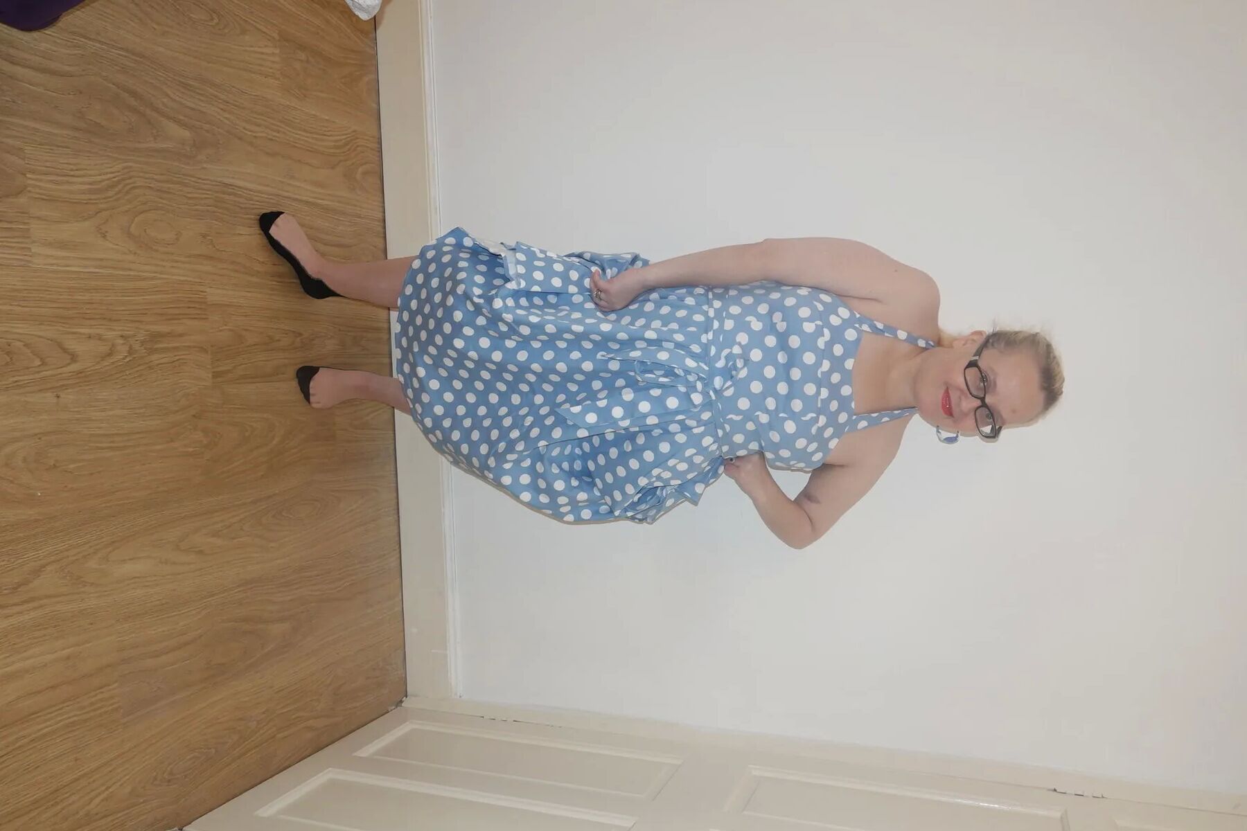 50's style dress with vintage nylon stockings