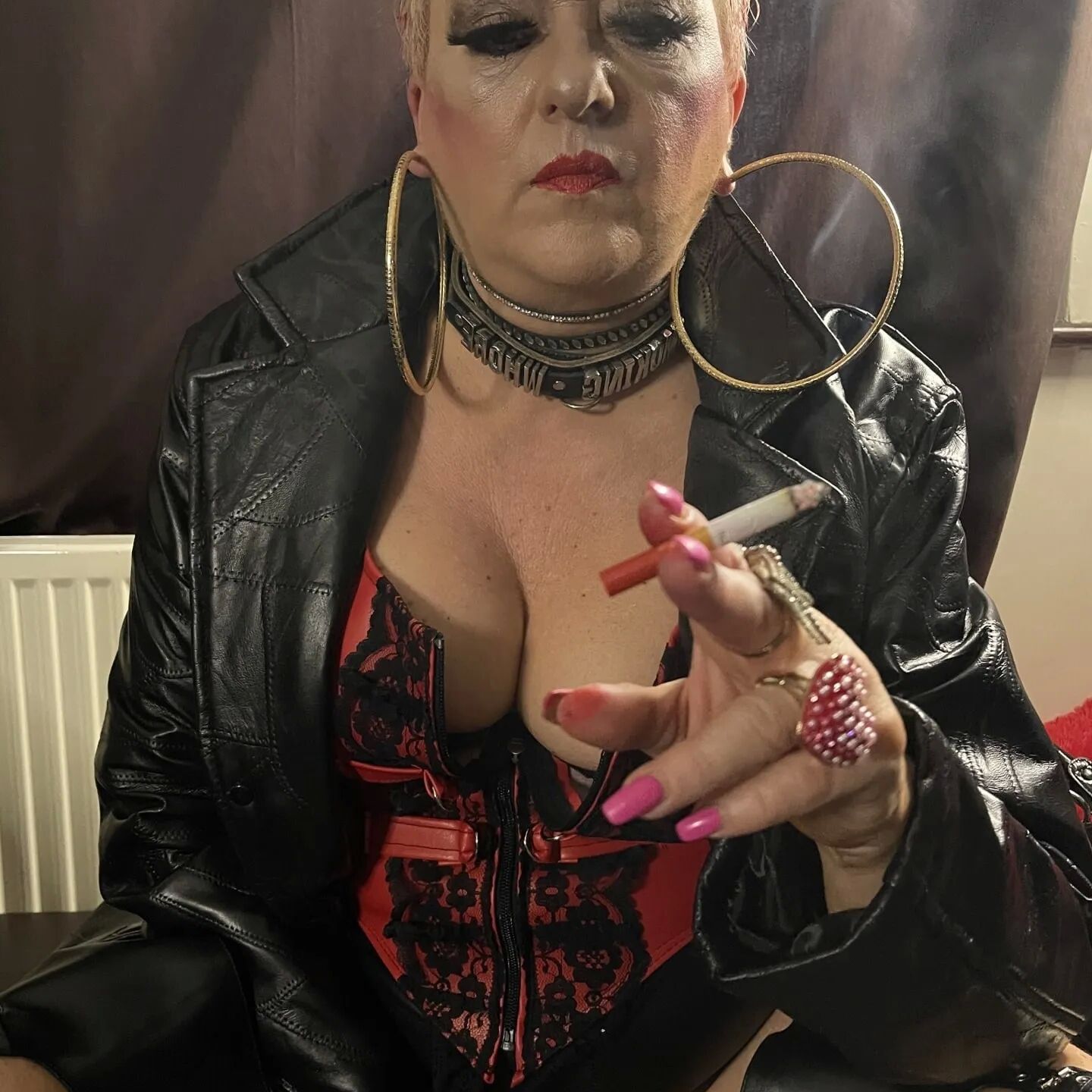 WHEN YOU'RE READY FOR THE STREETS AFTER YOU FINISH 9-5 SHIRL
