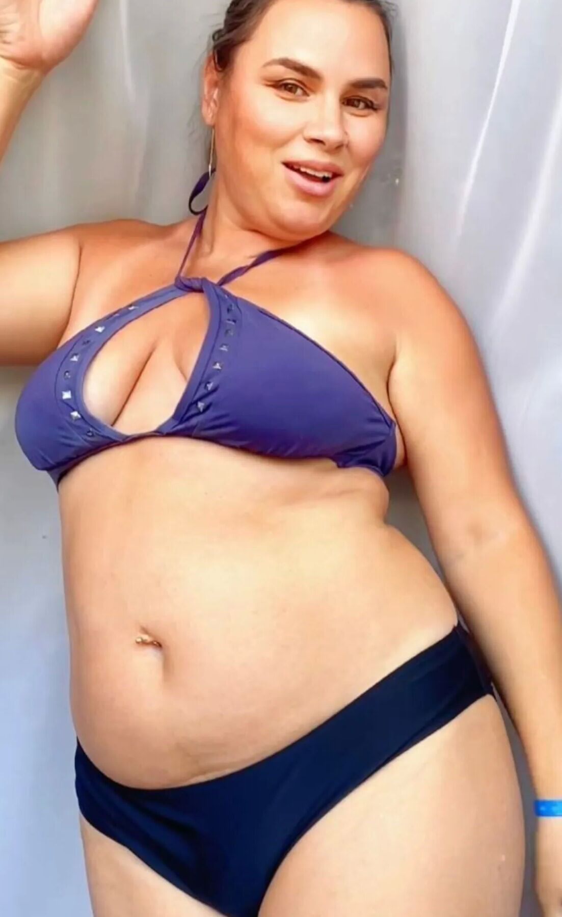 Bikini milf