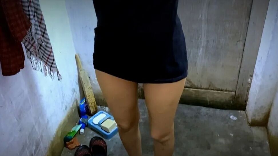 Indian Girl bathroom pictures