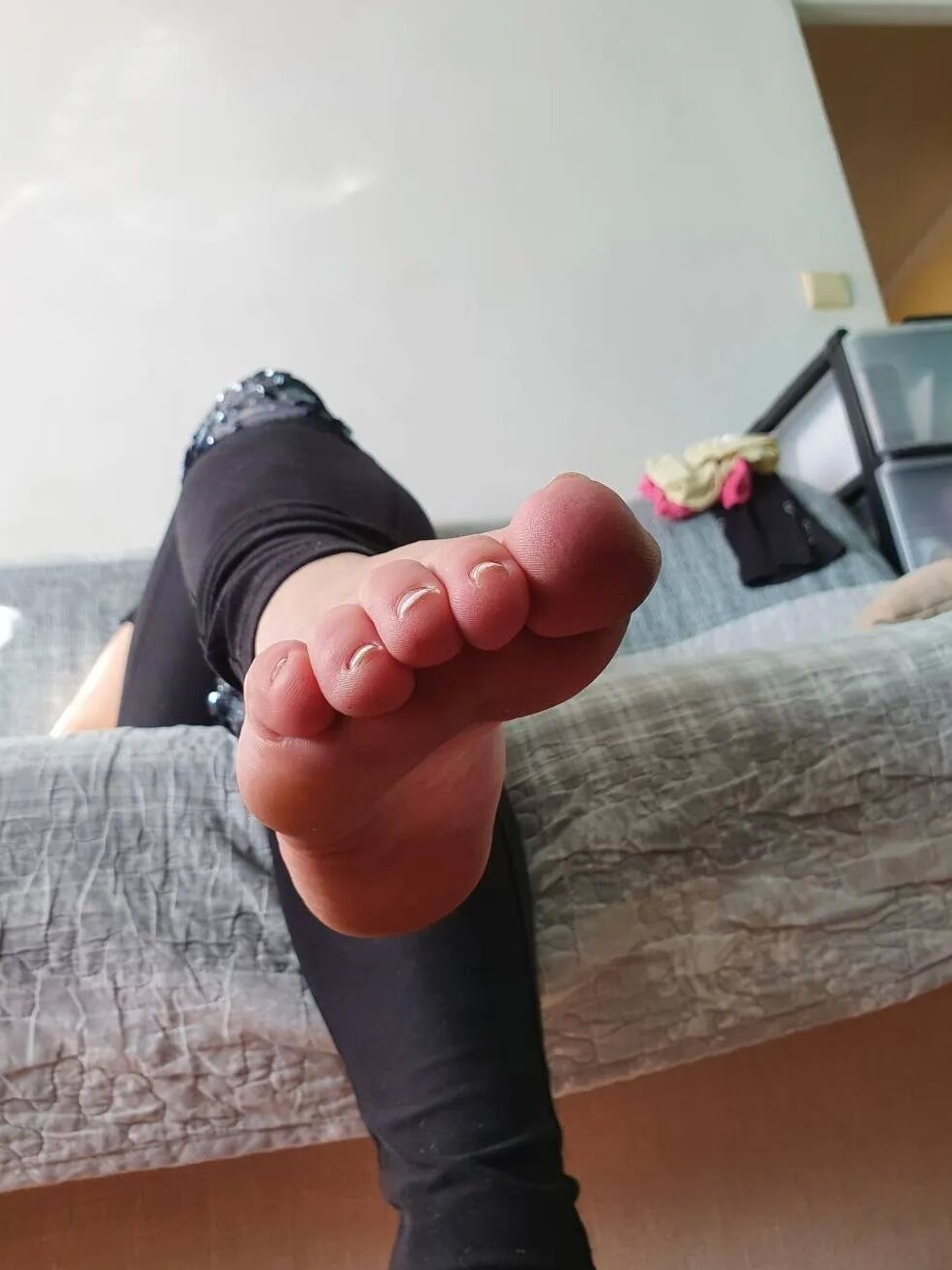 Toes feet & sexy soles