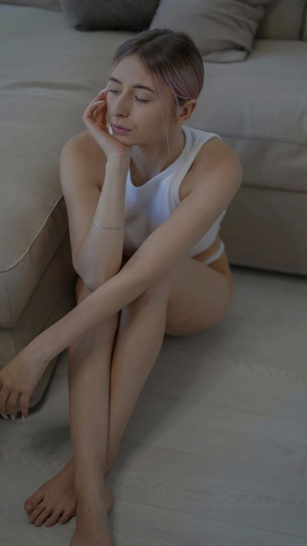 Alice Free Photos