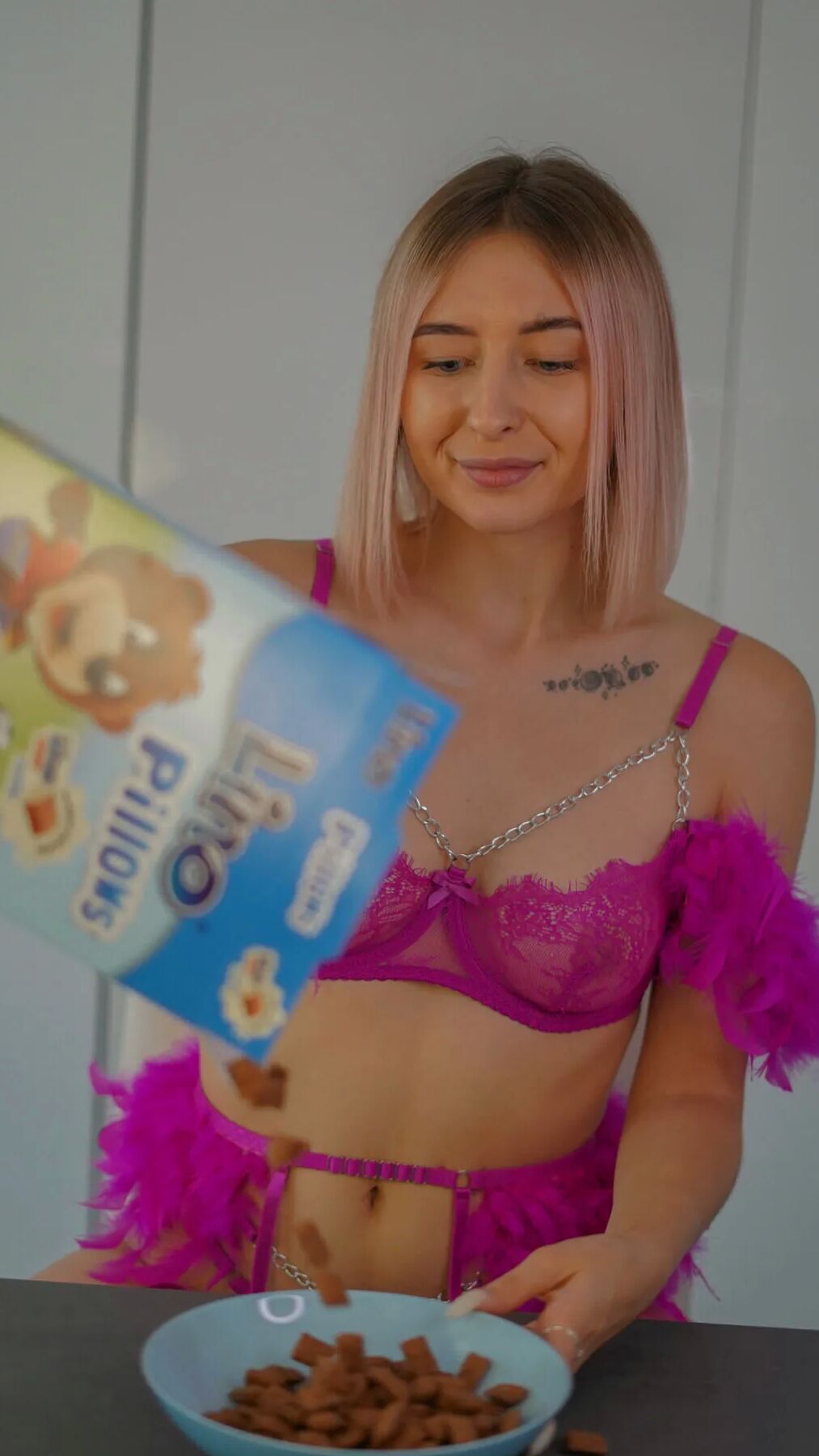 Alice Free Photos