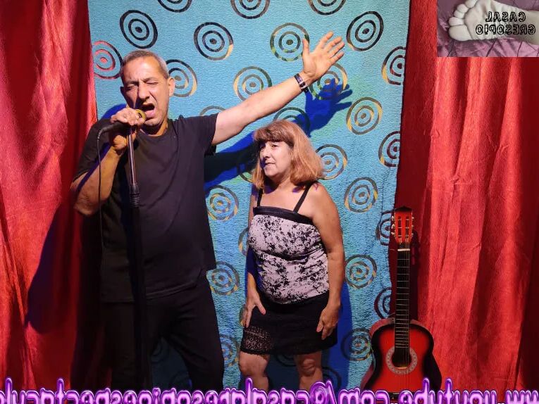 SHOWS