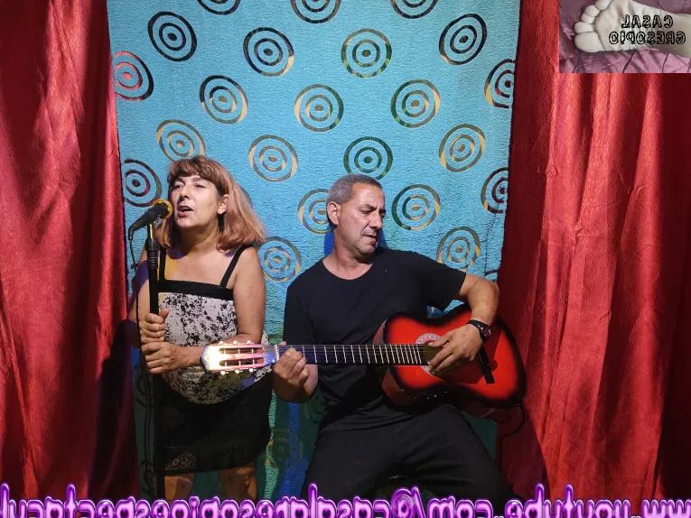 SHOWS