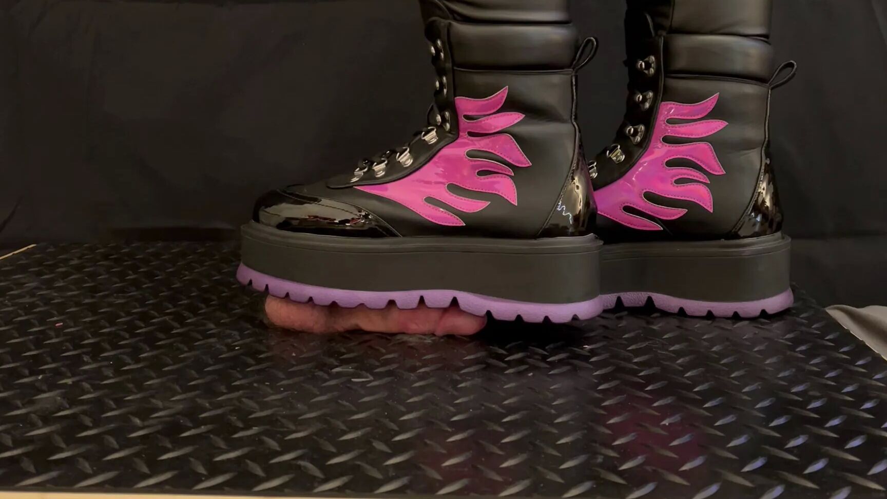 Shoes & Fishnets Footjobs, Shoejobs, CBT, Ballbusting