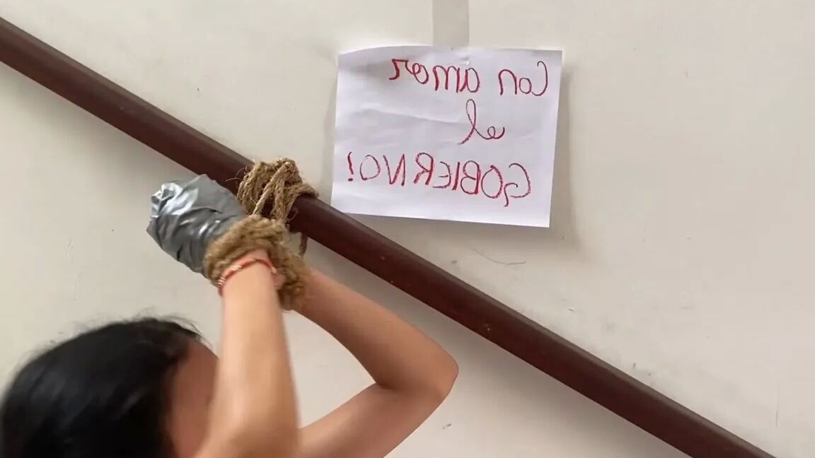 18-Year-Old Girl Bound By Bad Bitches - Selfgags