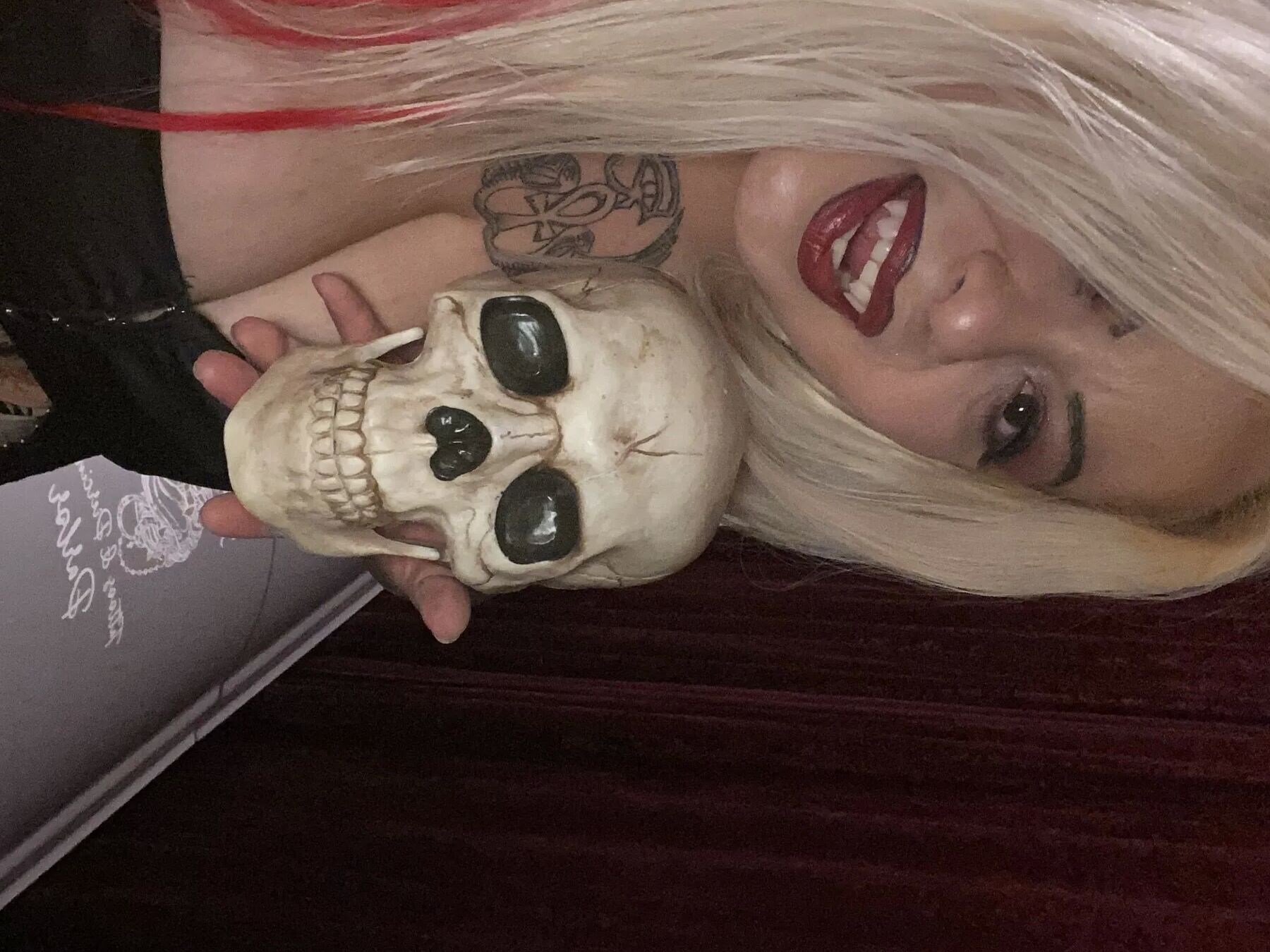 SinRose such a hot milf