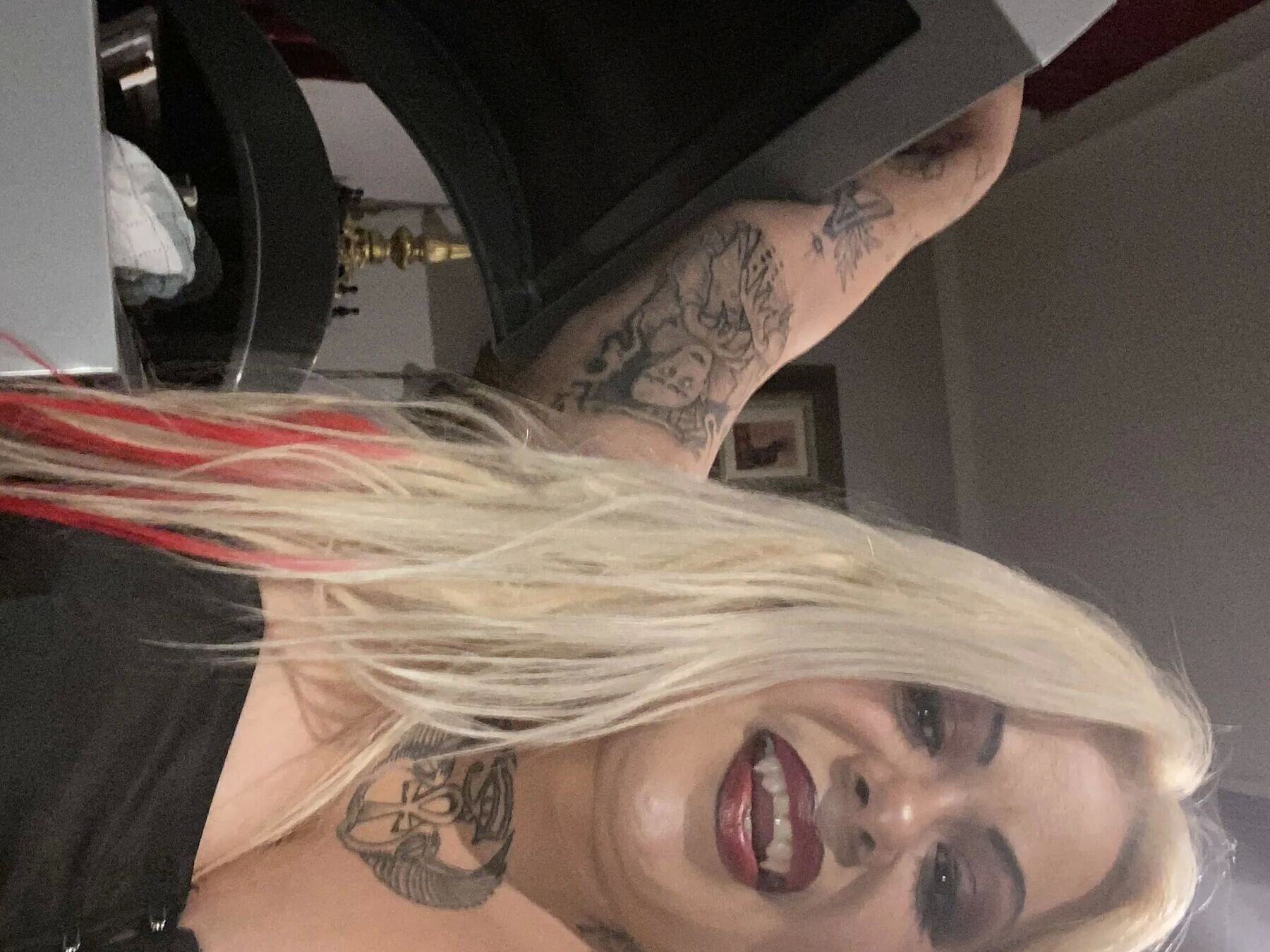 SinRose such a hot milf