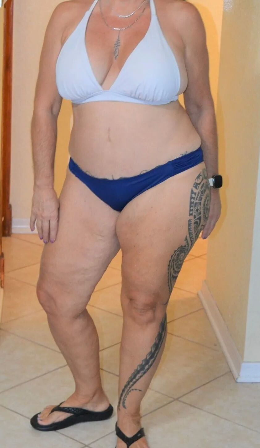 Fuck Toy Bikini Pics