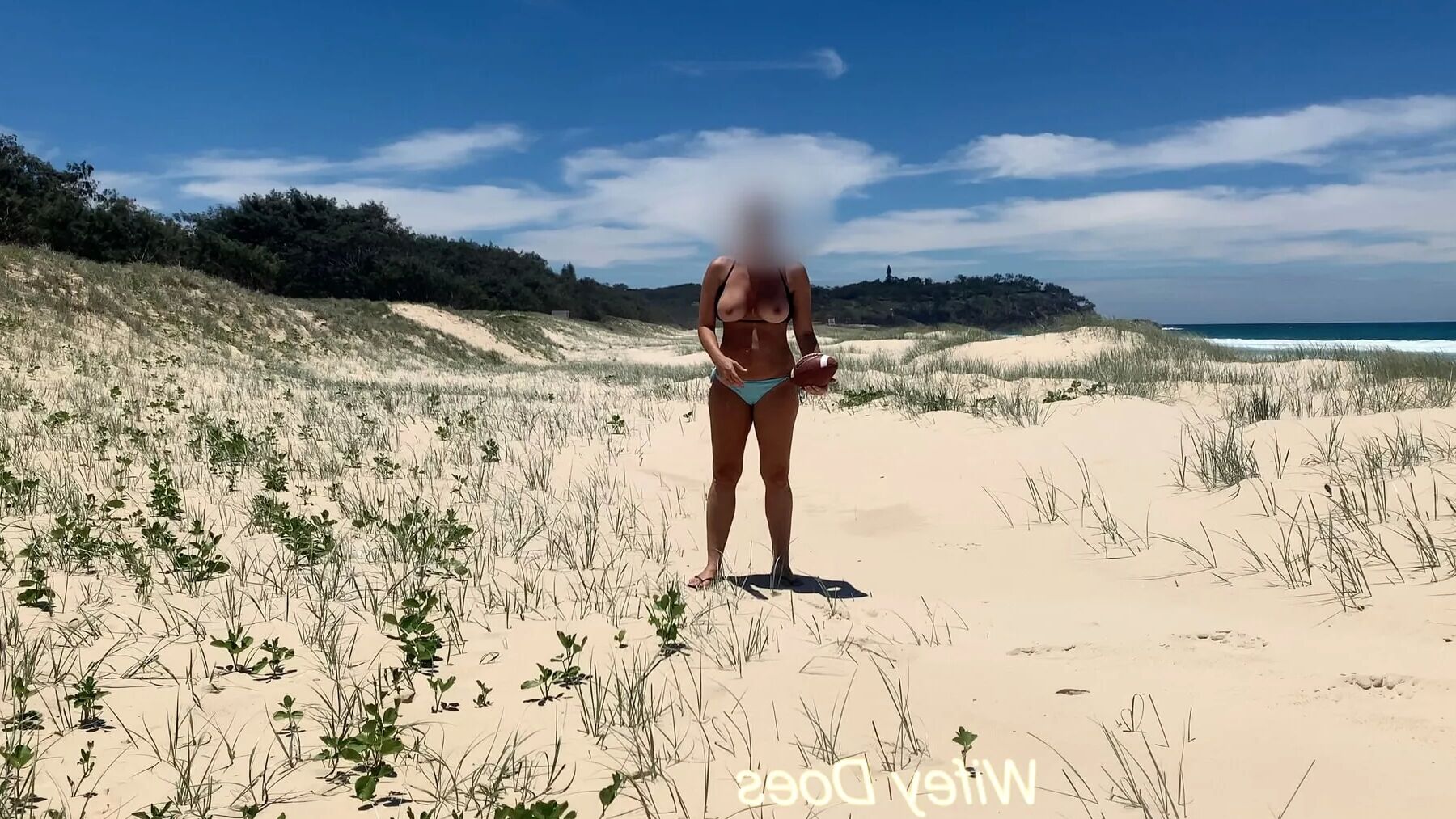 Wifey heads to the beach