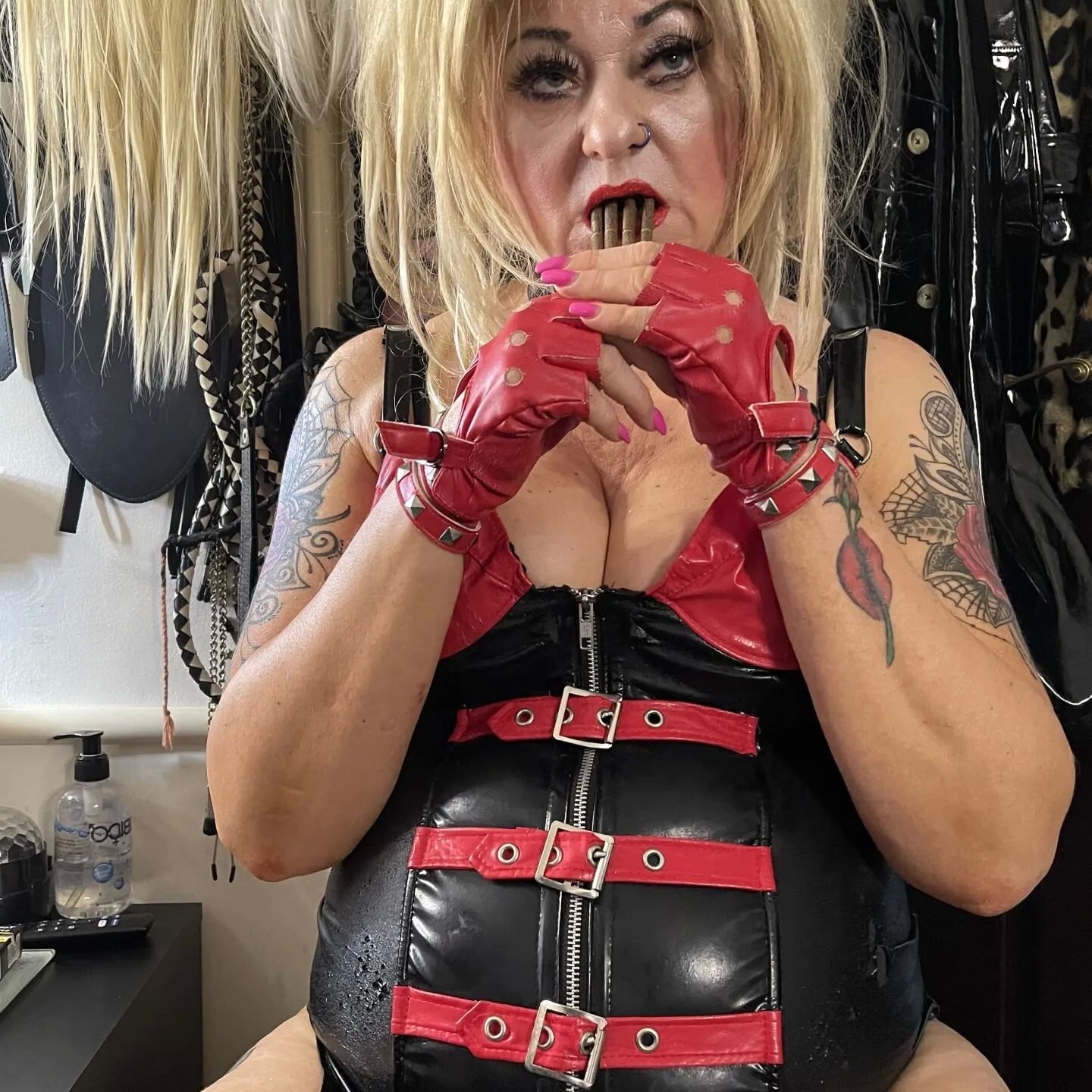 MISTRESS SHIRLEY RETURNS