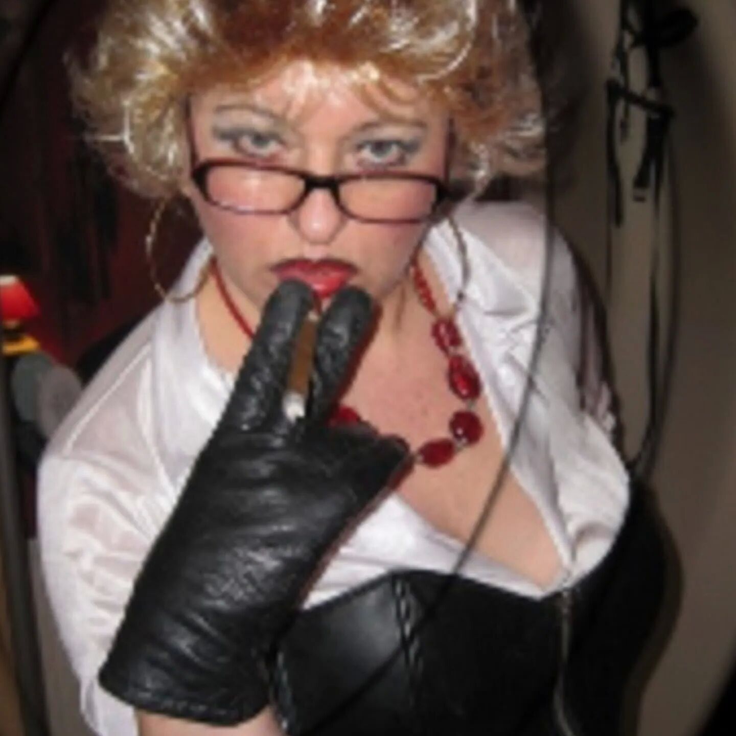 SHIRLEY SLUT 229