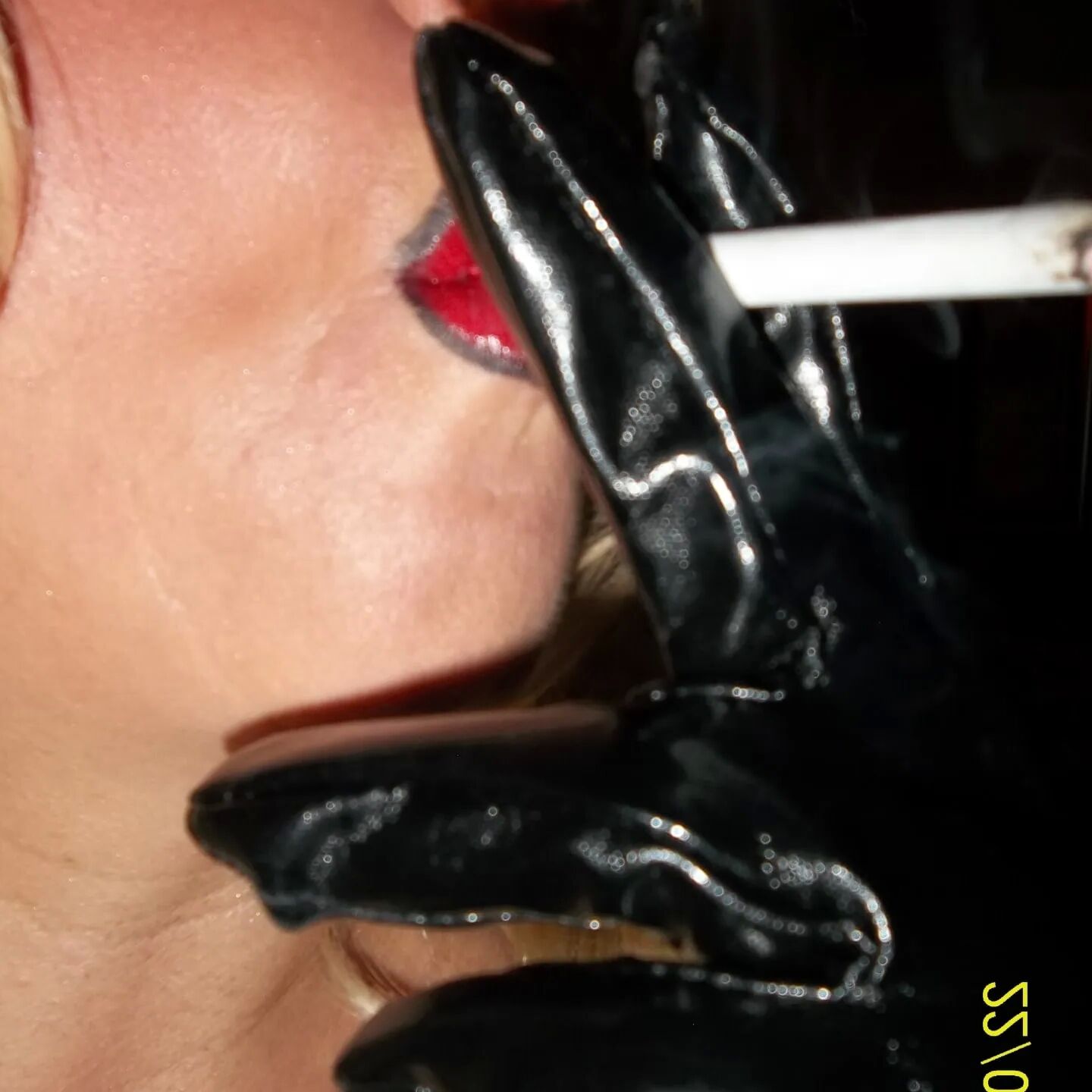 SLUT SHIRLEY 222