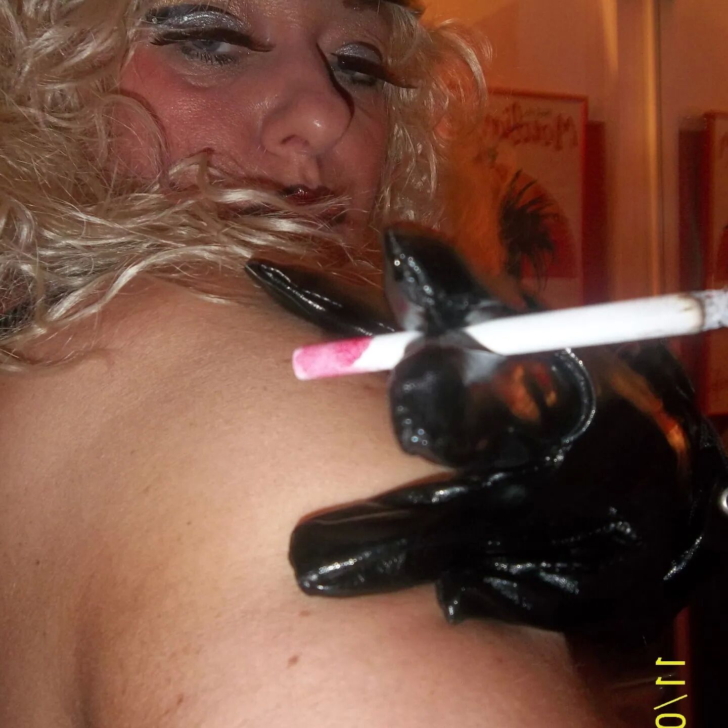 SHIRLEY SLUT 218