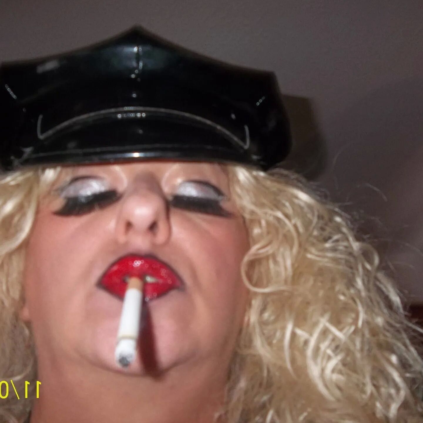 SHIRLEY SLUT 218
