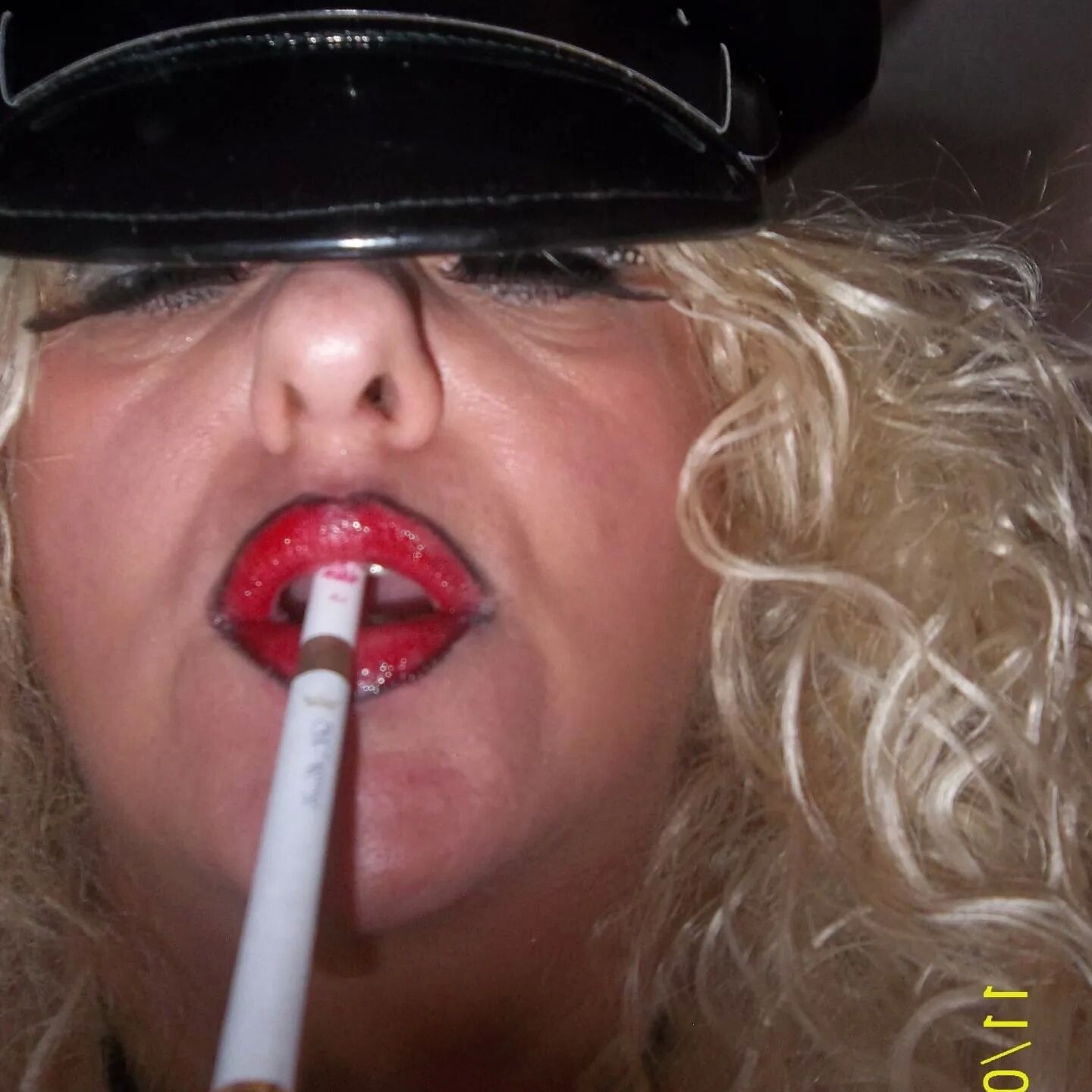 SHIRLEY SLUT 218