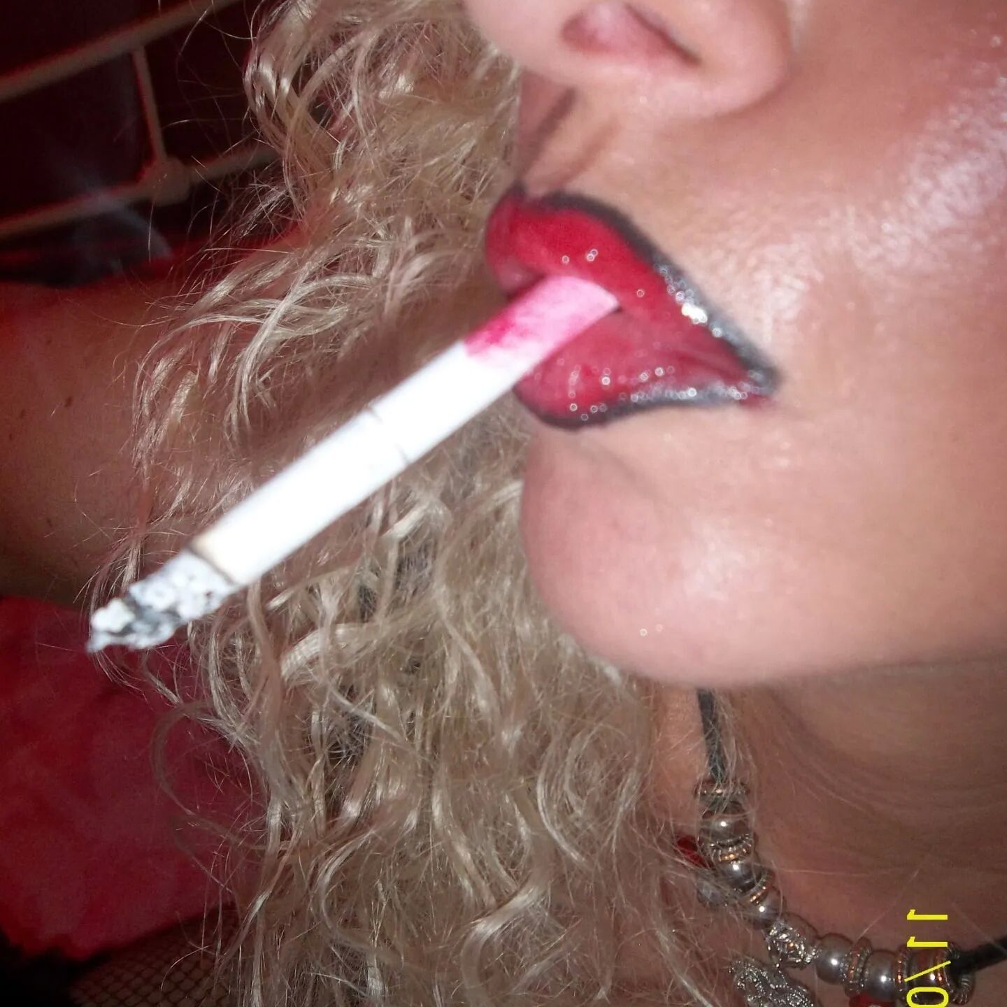 SHIRLEY SLUT 218