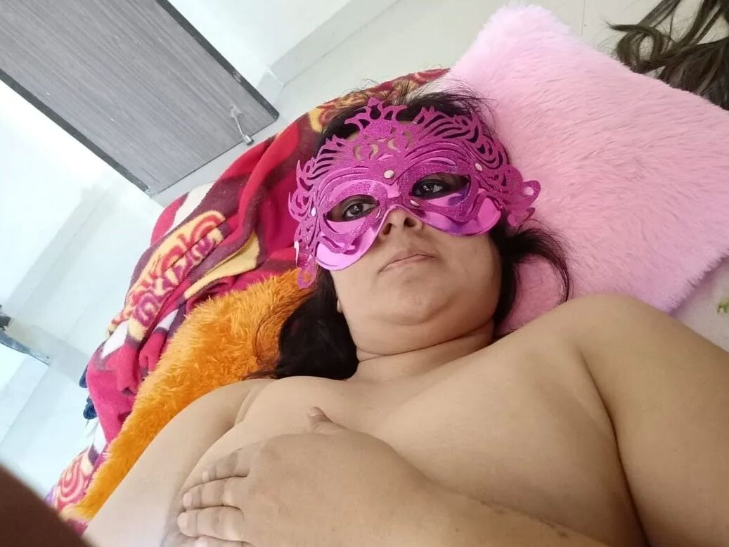Lustful Mom