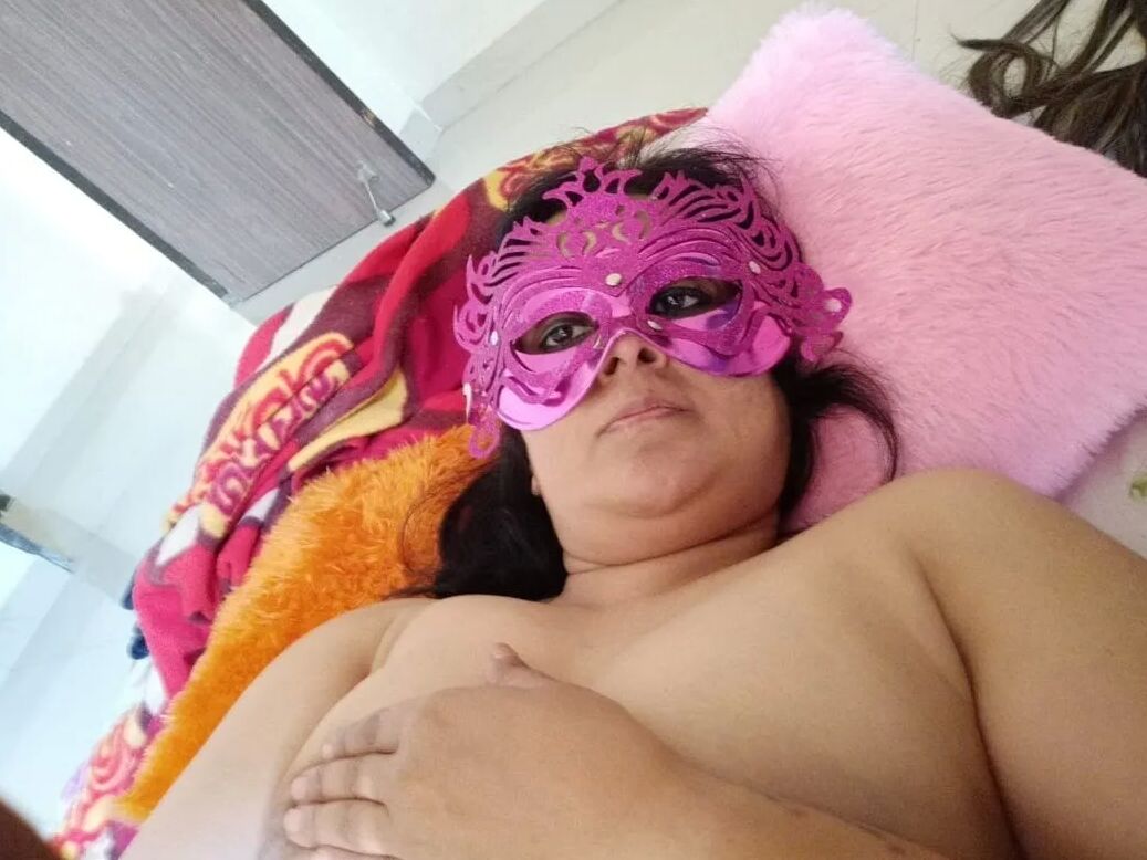 Lustful Mom